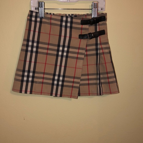 poshmark burberry